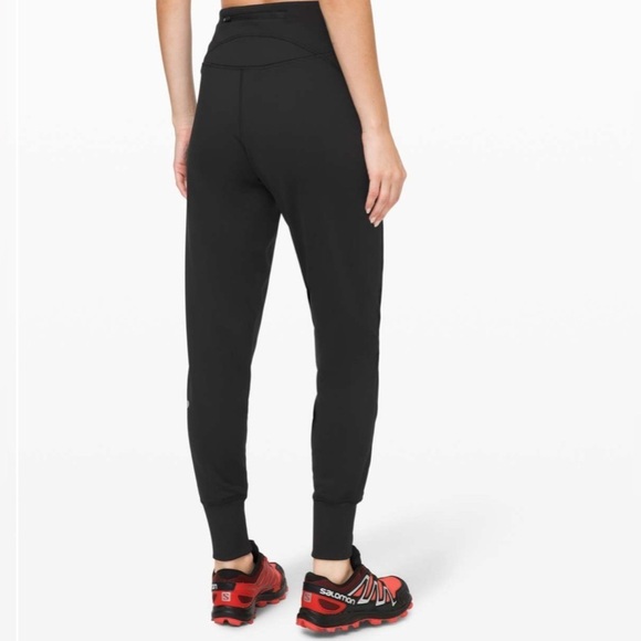 Lululemon Flurry Up High-Rise Athletic Fleece Run Yoga Stretch Jogger Black 2 - Picture 4 of 4